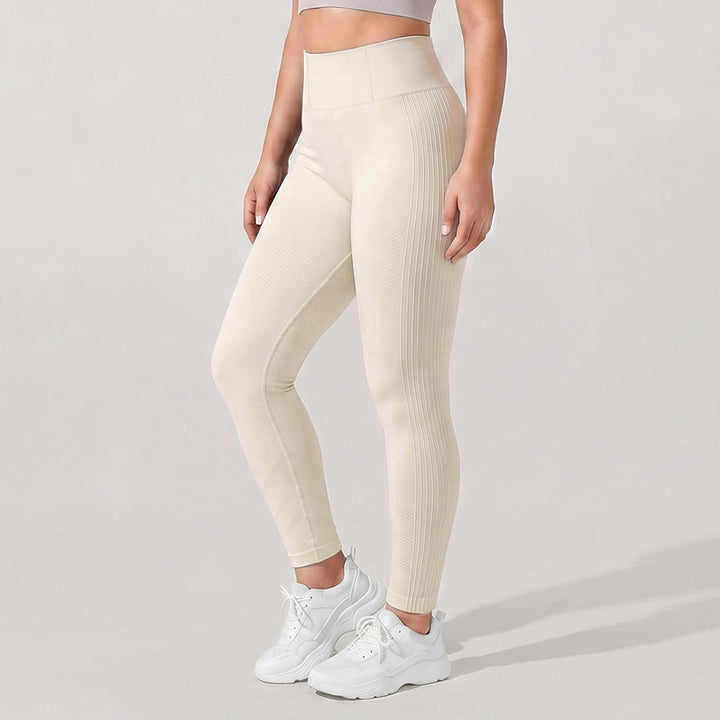 Quinn's™ 3D CelluSmooth Ribbed Ruched Sculpting & Smoothing 7/8 Leggings