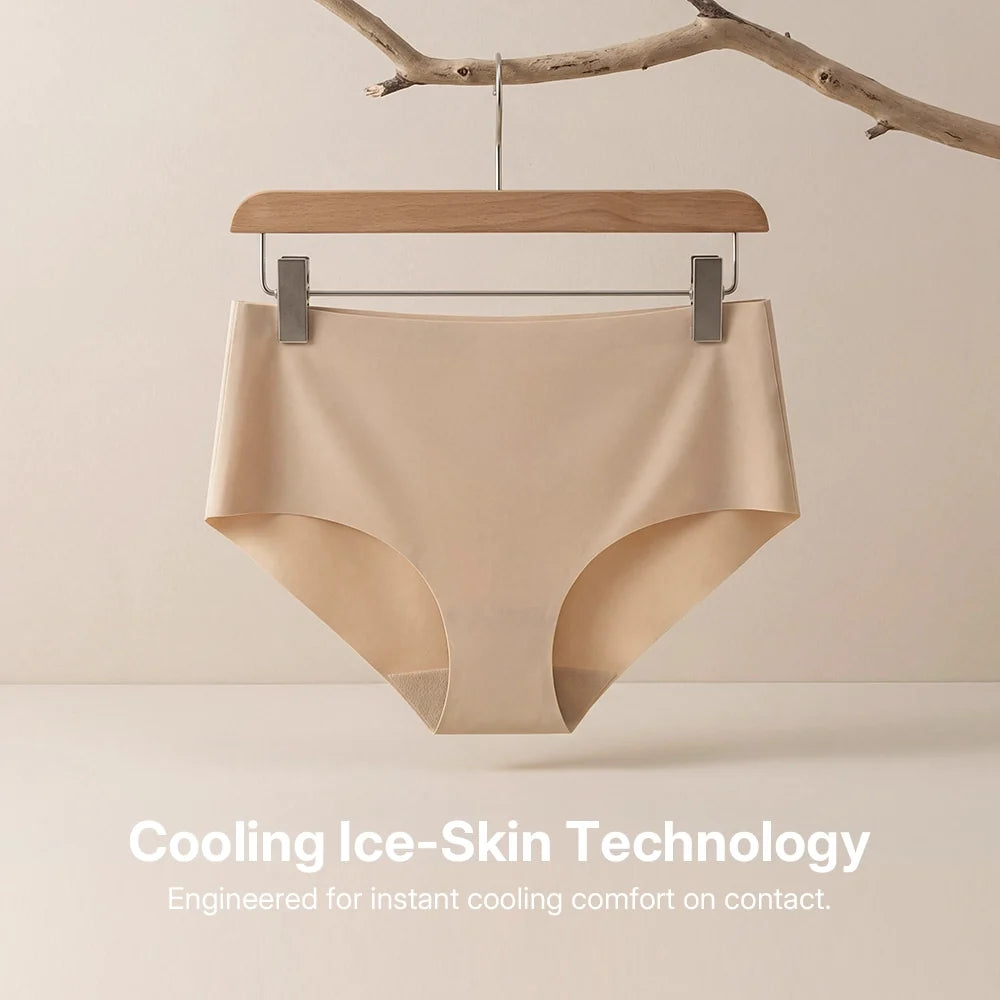 Quinn's™ Cooling Seamless High-Waisted Briefs