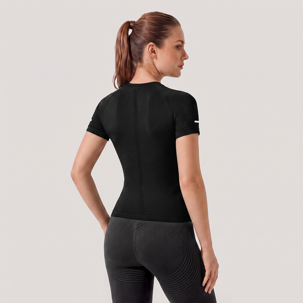 Quinn's™ Sculpting Short Sleeve Top