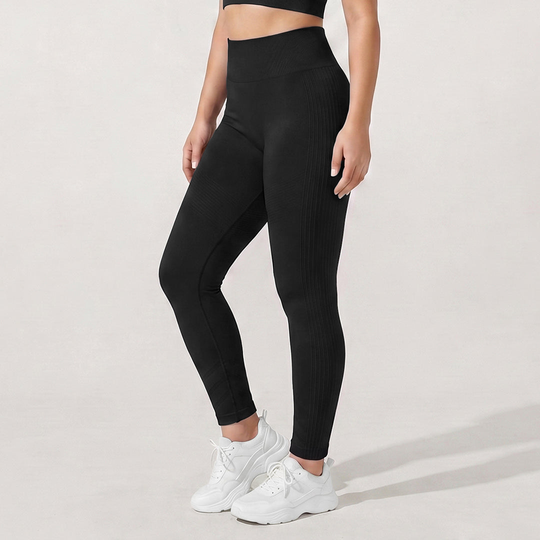 Quinn's™ 3D CelluSmooth Ribbed Ruched Sculpting & Smoothing 7/8 Leggings