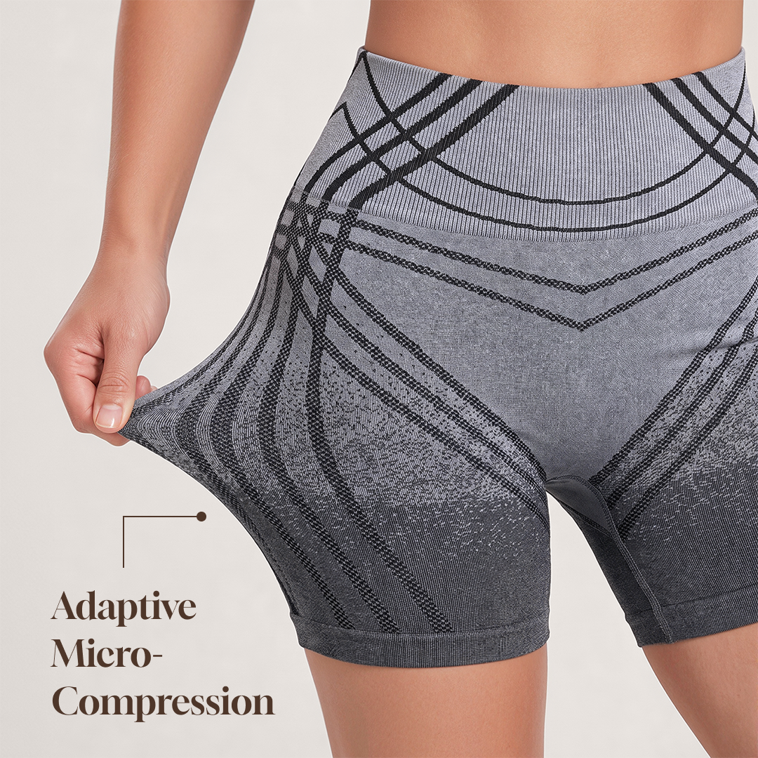 3D CelluSmooth Seamless V-Shape Active Short Set | Quinn's™