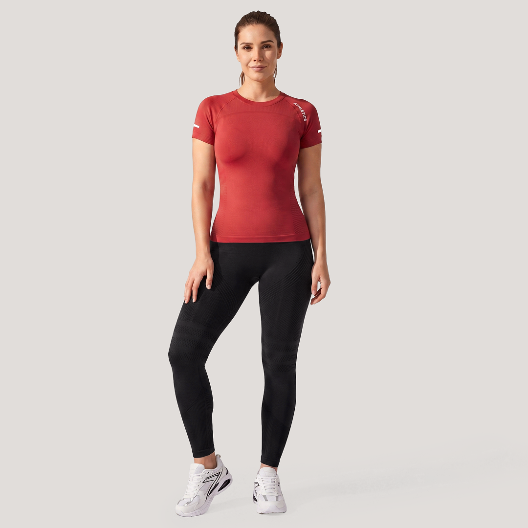 Quinn's™ Sculpting Short Sleeve Top