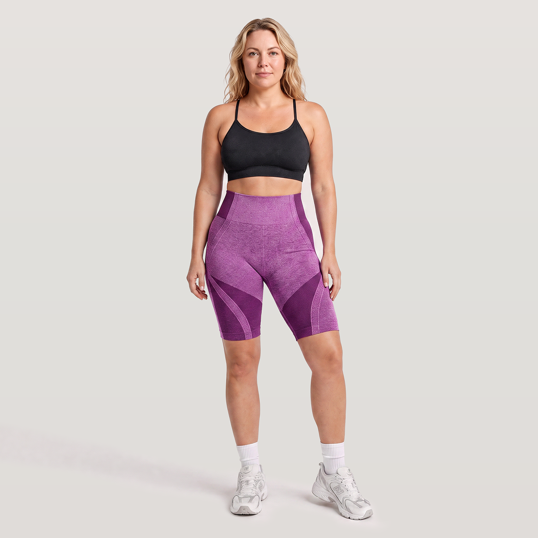 Quinn's™ Contour &  Compression Short 8''