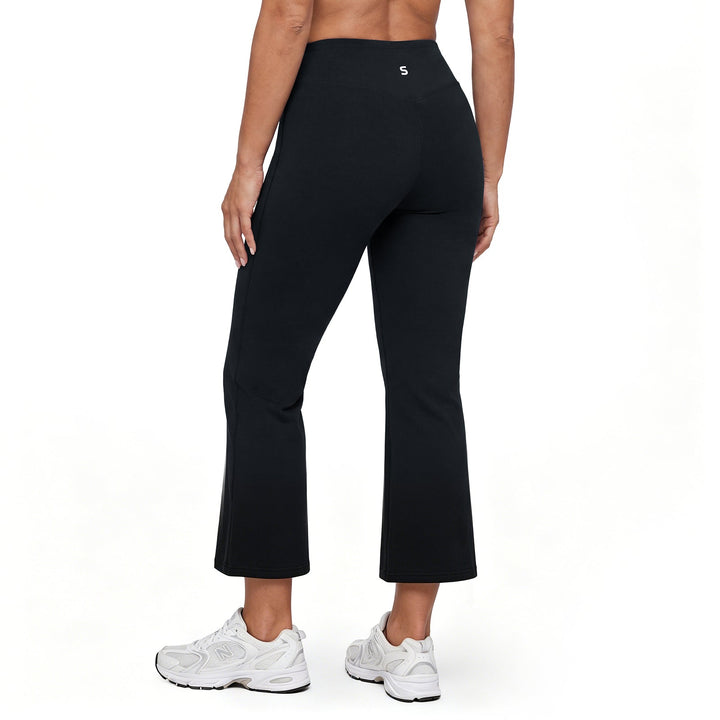 3D Lift SculptFlare High-Waist Capri Leggings