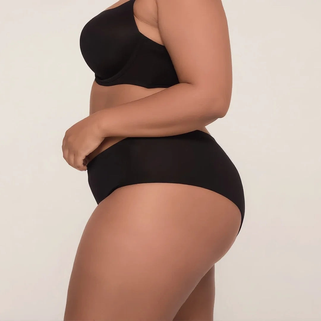 Quinn's™ Cooling Seamless High-Waisted Briefs