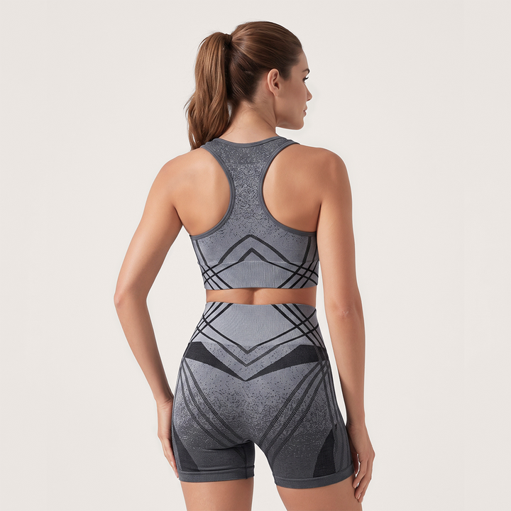 3D CelluSmooth Seamless V-Shape Active Short Set | Quinn's™